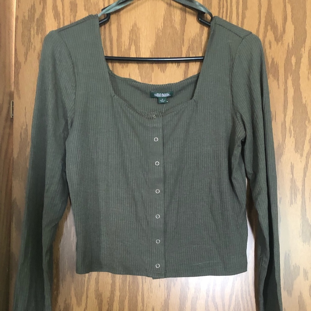Crop top - medium - NWT!